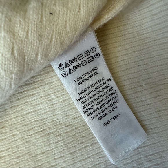 Christian Soriano Extra Fine Merino Wool Square Neck Cream Sweater Size S - Picture 9 of 10